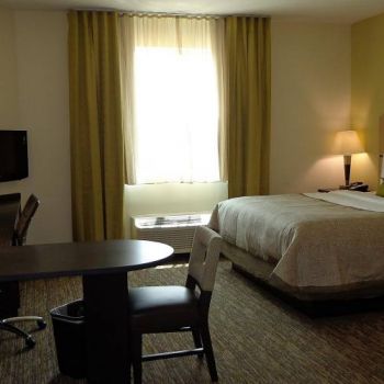 Hotel Candlewood Suites Odessa image