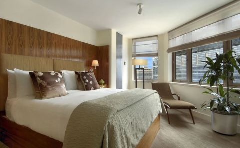 Hotel Fairmont Chicago at Millennium Park image