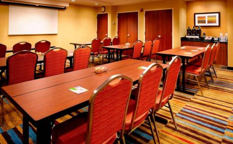 Hotel Fairfield Inn East Rutherford Meadowlands image