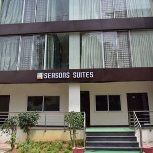 4 Seasons Suites