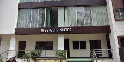 4 Seasons Suites