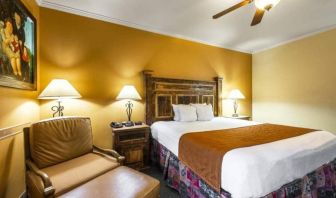 Day use room at La Hacienda Inn Alamodome/Riverwalk.