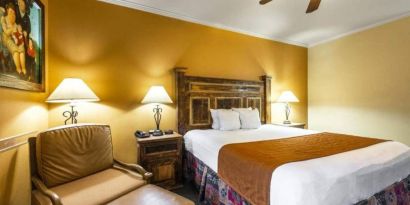 Day use room at La Hacienda Inn Alamodome/Riverwalk.