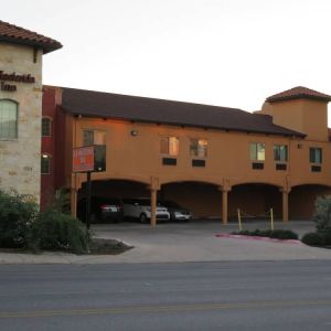 Hotel exterior at La Hacienda Inn Alamodome/Riverwalk.