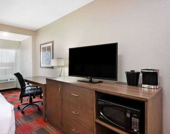 La Quinta Inn & Suites By Wyndham DC Metro Capital Beltway, Capitol Heights