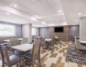 La Quinta Inn & Suites By Wyndham DC Metro Capital Beltway, Capitol Heights