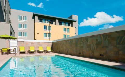 Hotel Springhill Suites By Marriott Belmont / Redwood Shores image