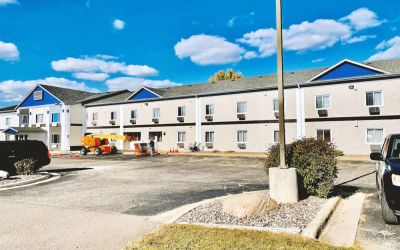Hotel exterior at Coratel Inn & Suites By Jasper Northfield.