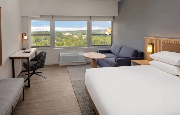 Hyatt Regency Morristown, Morristown