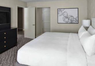 Hotel DoubleTree Suites By Hilton Hotel Charlotte - SouthPark image