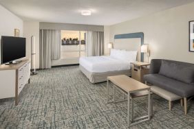 Hotel Homewood Suites By Hilton Miami Airport-Blue Lagoon image