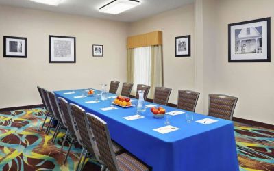 Meeting room available at Hampton Inn Dallas-Irving-Las Colinas.