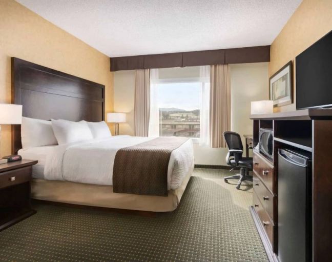 Days Inn By Wyndham Cranbrook Conference Centre
