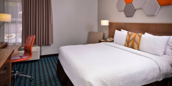 Hotel Fairfield Inn By Marriott Las Vegas Convention Center image
