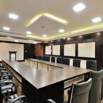 Hotel Hotel Crystal Ganga Heights image