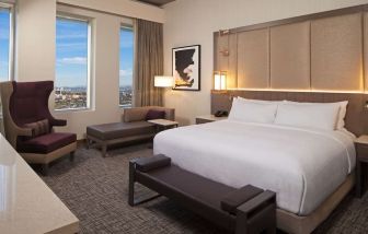 Spacious king room at H Hotel Los Angeles, Curio Collection By Hilton.