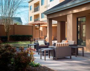 Courtyard By Marriott Dothan, Dothan