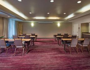 Courtyard By Marriott Dothan, Dothan