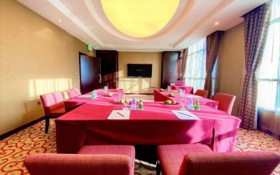 Professional meeting room at Millennium Central Doha.