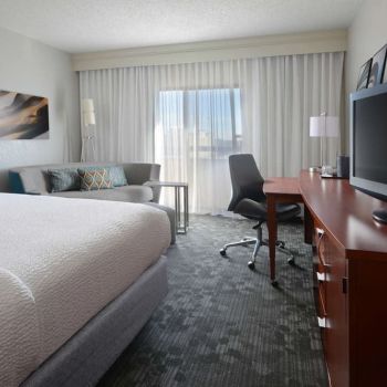 Hotel Sonesta Select Dallas Central Expressway image