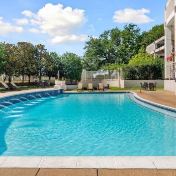 Hotel Renaissance Dallas North Hotel image