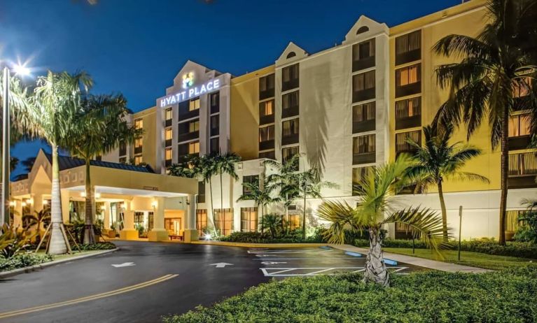 Hotel exterior and parking area at Hyatt Place Fort Lauderdale Cruise Port.