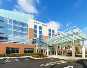 Parking area at Hyatt PLACE Fort Lauderdale Airport - South & Cruise Port.