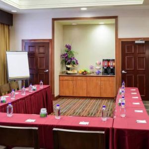 Professional meeting room at Hampton Inn Washington - Downtown - Convention Center.