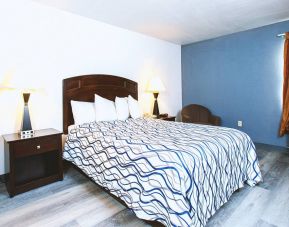 Coratel Inn & Suites By Jasper Park City - Wichita North, Park City