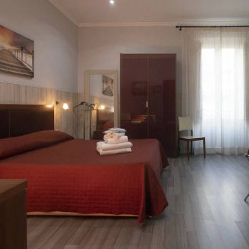 Hotel Hotel Tonic image