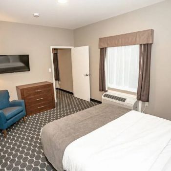Hotel Carman Blue Crescent Hotel image