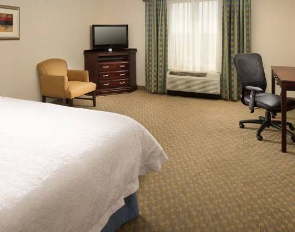 Hampton Inn Syracuse Clay, Liverpool 