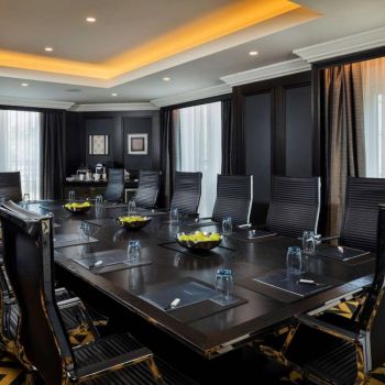 Hotel Hilton Vienna Plaza image
