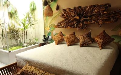 Spacious day room available at Ekléctic Hotel Boutique.