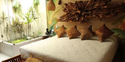Spacious day room available at Ekléctic Hotel Boutique.
