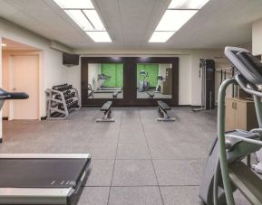 La Quinta Inn & Suites By Wyndham Philadelphia Airport, Essington