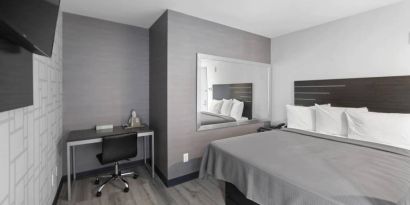 Day use room with work desk at Hotel 365 Bronx.