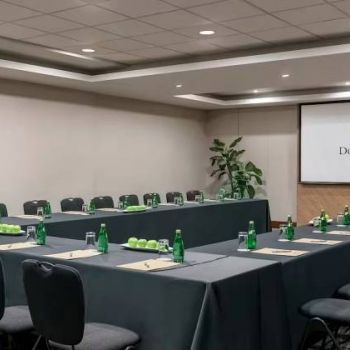 Hotel DoubleTree By Hilton Lima Miraflores El Pardo image