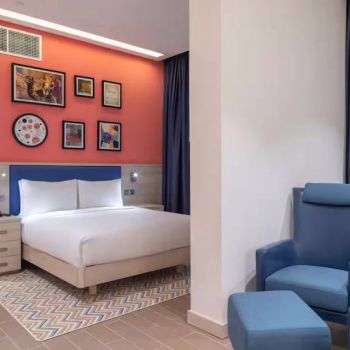 Hotel Hampton By Hilton Doha Old Town image