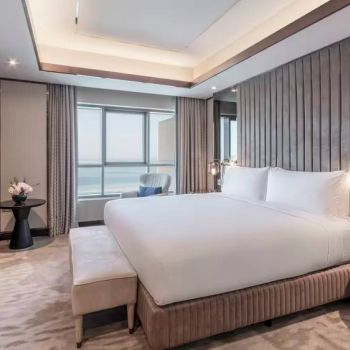 Hotel Hilton Doha The Pearl image
