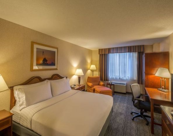 Holiday Inn Arlington at Ballston, Arlington (VA)