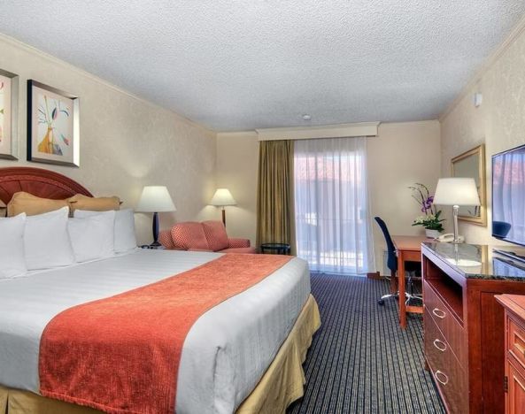 Hampton Inn & Suites San Mateo-San Francisco Airport