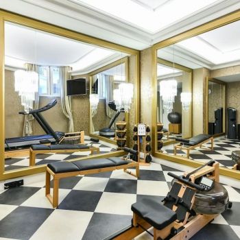 Hotel Maison Astor Paris, Curio Collection By Hilton image