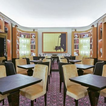 Hotel Maison Astor Paris, Curio Collection By Hilton image