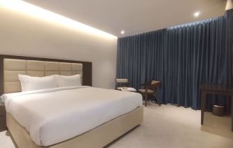 Romantic delux king room at Mayur Belgaum Presidency Hotel & Spa.