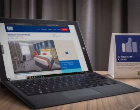 Holiday Inn Express Kettering, Kettering