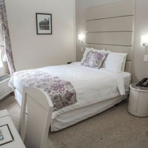 Day use room at Da Vinci Hotel.