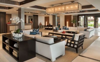 Lounge and lobby area at Ko'a Kea Resort On Po`ipu Beach.