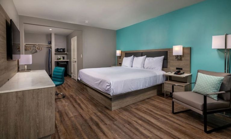 King bed at Travelodge LAX By Wyndham.