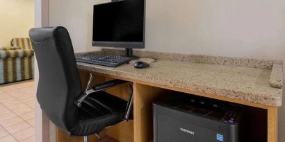 Business center at Norwood Inn Statefare Grounds.